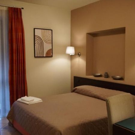 Hotel Del Corso Borgomanero Kültér fotó